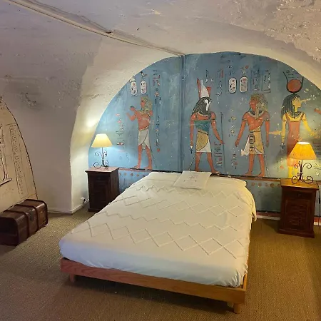 Gites Au Chateau Des Estubiers Les Granges-Gontardes Esterno foto